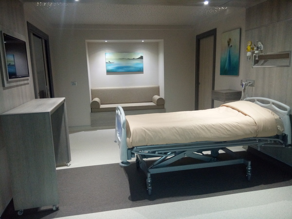chambre hospitalisation polyclinique hamda laouani